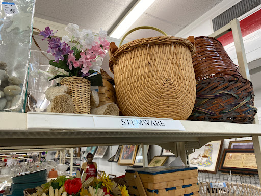 Thrift Store «City Thrift», reviews and photos, 728 Edgewood Ave N, Jacksonville, FL 32254, USA