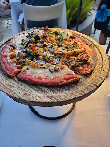 #10 best pizza place in Kihei - Ferraro's Bar e Ristorante