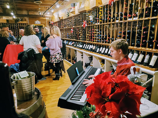 Wine Store «The Wine Exchange», reviews and photos, 1 Illinois St # 120, St Charles, IL 60174, USA