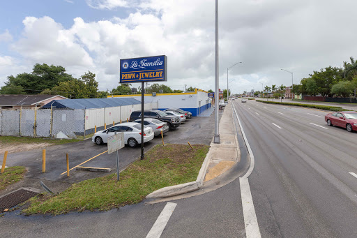Pawn Shop «La Familia Pawn and Jewelry», reviews and photos, 1823 NW 79th St, Miami, FL 33147, USA