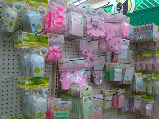 Dollar Store «Dollar Tree», reviews and photos, 235 Prospect Ave, West Orange, NJ 07052, USA