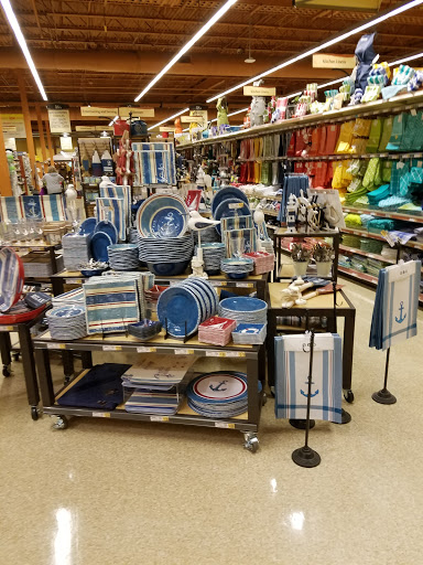 Supermarket «Wegmans», reviews and photos, 6789 E Genesee St, Fayetteville, NY 13066, USA