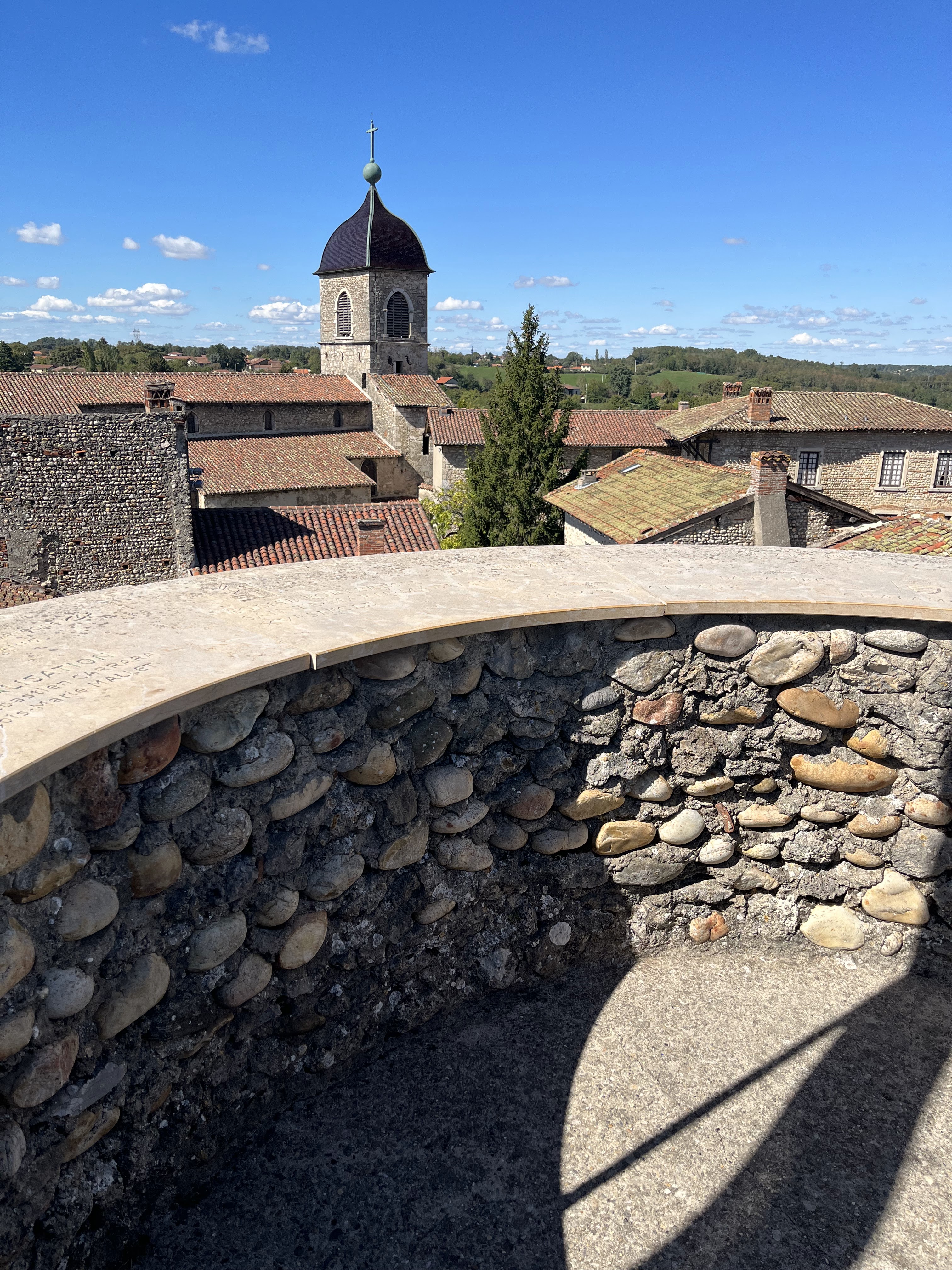 Photo n° 1 de l'avis de P-ko. fait le 19/09/2022 à 14:21