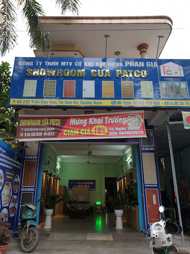 Showroom cửa nhựa PATCO