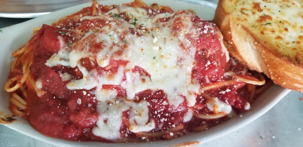 MAMA C'S PIZZA 65020