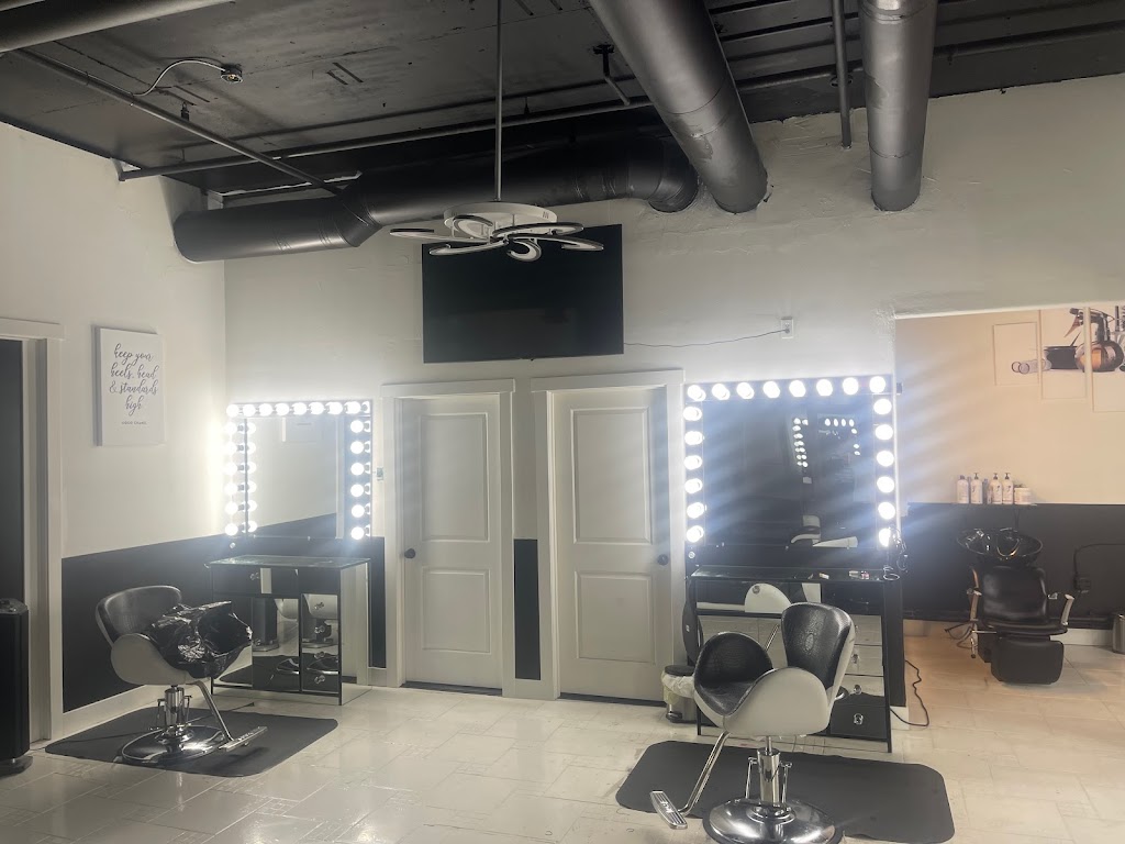 ELEGANCE BARBER AND BEAUTY LOUNGE LLC Lakewood, WA 98499 Services