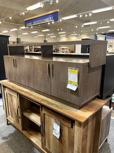 Furniture Store «Nebraska Furniture Mart», reviews and photos, 700 S 72nd St, Omaha, NE 68114, USA