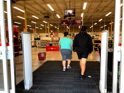 Office Supply Store «Office Depot», reviews and photos, 12900 Foothill Blvd, Sylmar, CA 91342, USA