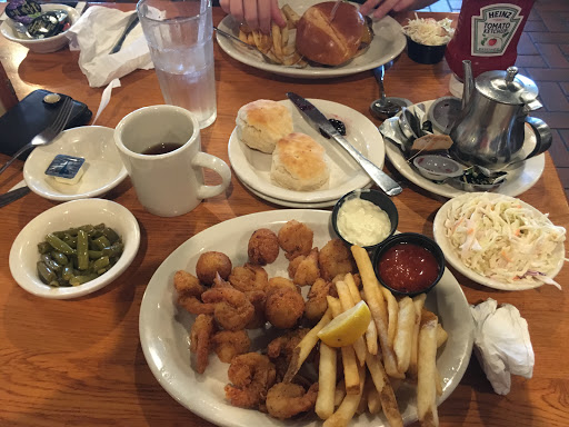 American Restaurant «Cracker Barrel Old Country Store», reviews and photos, 24400 Eastex Fwy, Kingwood, TX 77339, USA