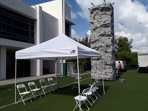 Community Center «Miami Beach JCC», reviews and photos, 4221 Pine Tree Dr, Miami Beach, FL 33140, USA