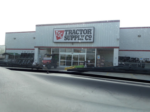 Home Improvement Store «Tractor Supply Co.», reviews and photos, 27400 Tomball Pkwy, Tomball, TX 77375, USA