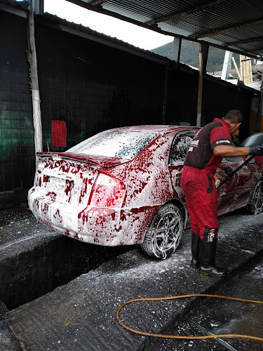 Lubriwash Meguiars Quito - Servicio de lavado de coches