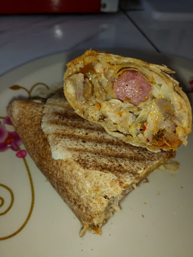 Zavati Shawarma, Gimag Park (after farmer’s market, Limpopo St, Maitama, Abuja, Nigeria, Chicken Restaurant, state Nasarawa
