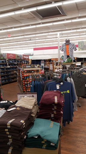 Home Improvement Store «Tractor Supply Co.», reviews and photos, 1424 W Main St Ext #1, Grove City, PA 16127, USA