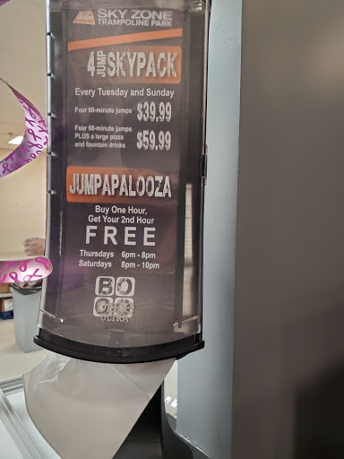 Amusement Center «Sky Zone Trampoline Park», reviews and photos, 42550 Executive Dr, Canton, MI 48188, USA
