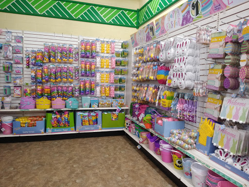 Dollar Store «Dollar Tree», reviews and photos, 10565 W Colfax Ave, Lakewood, CO 80215, USA