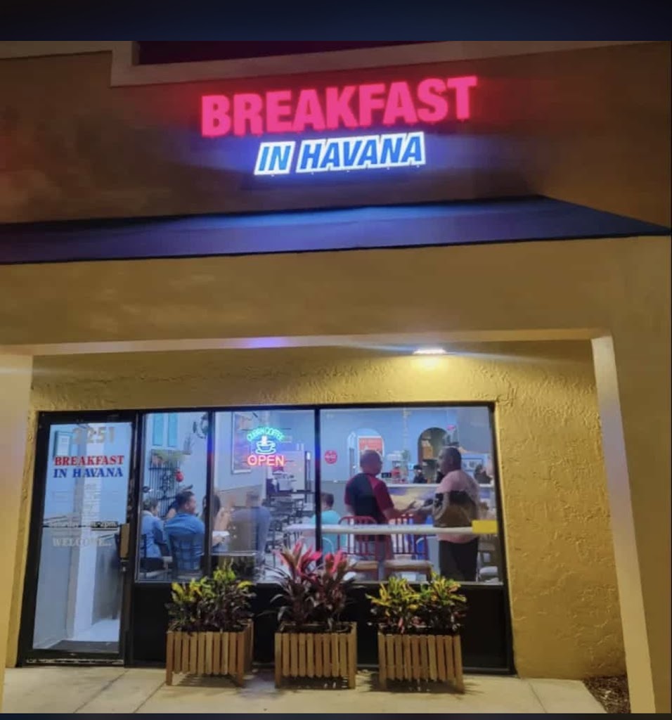 Breakfast in Havana 32904