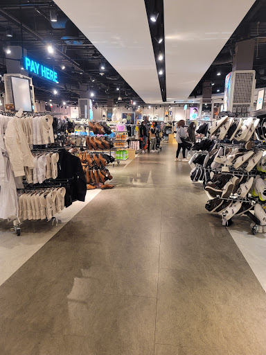 Clothing Store «Primark», reviews and photos, 160 N Gulph Rd, King of Prussia, PA 19406, USA