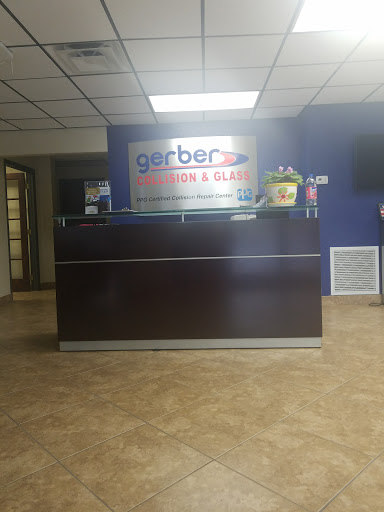 Auto Body Shop «Gerber Collision & Glass», reviews and photos, 35534 FL-54, Zephyrhills, FL 33541, USA