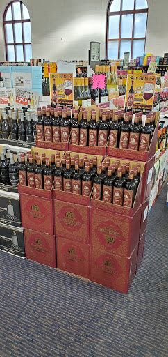Liquor Store «Camp Creek World Of Beverages», reviews and photos, 3780 Princeton Lakes Pkwy, Atlanta, GA 30344, USA