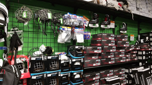 Sporting Goods Store «Play It Again Sports - Palatine, IL», reviews and photos, 315 E Northwest Hwy, Palatine, IL 60067, USA