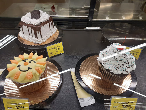 Grocery Store «Safeway», reviews and photos, 22350 S Sterling Blvd, Sterling, VA 20164, USA