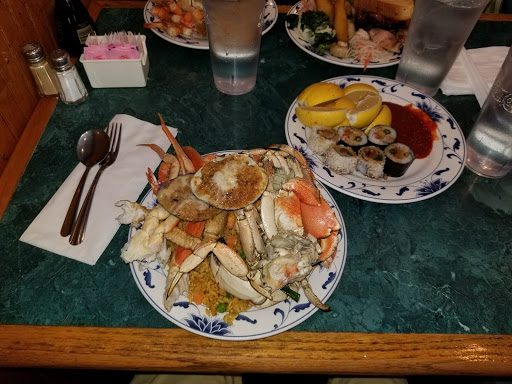 Shopping Mall «Peartree Square Shopping Plaza», reviews and photos, 691 Co Op City Blvd, Bronx, NY 10475, USA