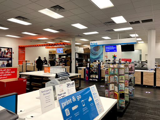 Print Shop «FedEx Office Print & Ship Center», reviews and photos, 1145 N 205th St, Shoreline, WA 98133, USA