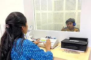 Nanded Speech And Hearing Clinic | डिजिटल श्रवणयंत्र | Audiologist | Signia hearing aid | Speech Therapy | | Ear machine | image