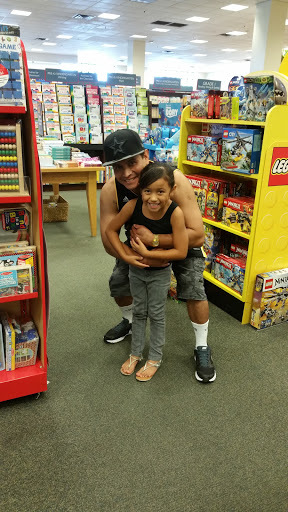 Book Store «Barnes & Noble», reviews and photos, 3485 Tyler St, Riverside, CA 92503, USA
