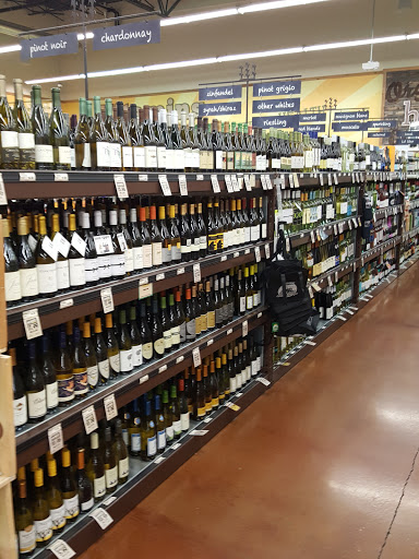 Grocery Store «Fresh Thyme Farmers Market- Fairview Heights», reviews and photos, 6569 N Illinois St, Fairview Heights, IL 62208, USA