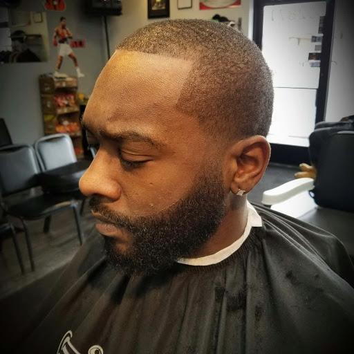 Barber Shop «20 and out barber shop», reviews and photos, 32871 Schoenherr Rd, Warren, MI 48088, USA