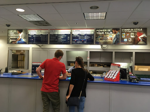 Post Office «United States Postal Service», reviews and photos, 1400 Patriot Blvd, Glenview, IL 60026, USA