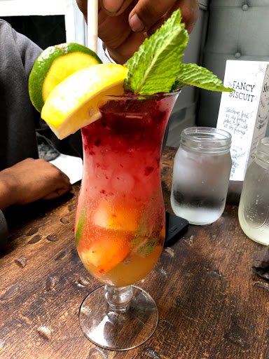 Dessert Restaurant «Shyndigz», reviews and photos, 1903 W Cary St, Richmond, VA 23220, USA