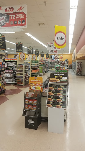 Grocery Store «Winn-Dixie», reviews and photos, 750 W Dr Martin Luther King Jr Blvd, Seffner, FL 33584, USA