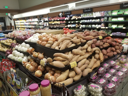 Grocery Store «Safeway», reviews and photos, 106 W. Manson Rd, Chelan, WA 98816, USA