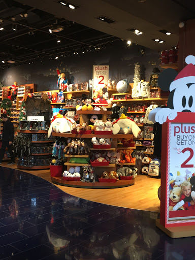 Toy Store «Disney Store», reviews and photos, 313 Smith Haven Mall, Lake Grove, NY 11755, USA