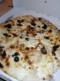 Plats et boissons du Pizzeria Lombardi's Pizza Mandelieu à Mandelieu-la-Napoule - n°5