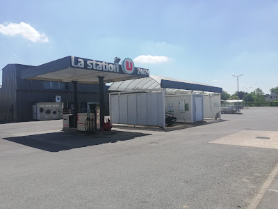 Station de lavage U à Égreville