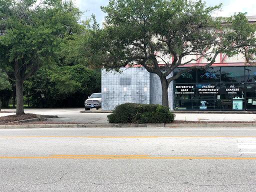 Motorcycle Parts Store «KIRKLAND MOTORCYCLES», reviews and photos, 12313 Club Dr, Tampa, FL 33612, USA