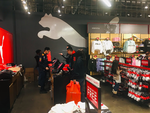 Shoe Store «PUMA», reviews and photos, 3000 Grapevine Mills Pkwy #602, Grapevine, TX 76051, USA