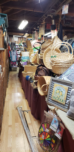 Gift Shop «Beach Basket Gift, Clothing & Christmas Shop», reviews and photos, 4102 Harborview Dr, Gig Harbor, WA 98332, USA