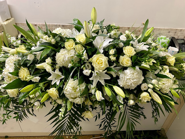 Reviews of Foxtail Florist in Stoke-on-Trent - Florist