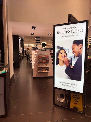 Cosmetics Store «SEPHORA», reviews and photos, 2800 Clarendon Blvd r550, Arlington, VA 22201, USA