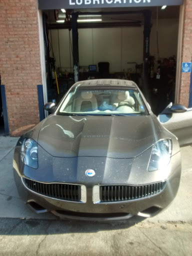 Tire Shop «Buckhead Tire & Auto Repair», reviews and photos, 3830 Roswell Rd NE, Atlanta, GA 30342, USA