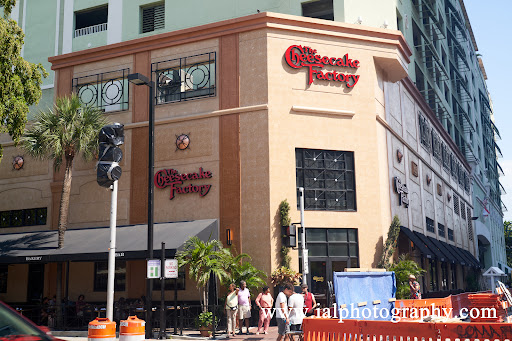 Restaurant «The Cheesecake Factory», reviews and photos, 600 E Las Olas Blvd, Fort Lauderdale, FL 33301, USA