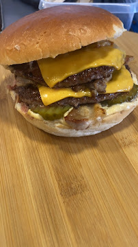 Hamburger du Restauration rapide La Ripaille Planches & Burgers à Hénin-Beaumont - n°5