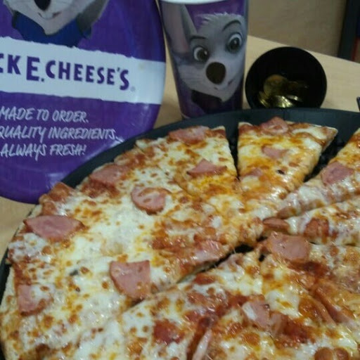 Chuck E. Cheese's Arequipa