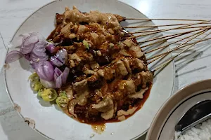 Sate Ayam Ponorogo Pak Parjo image