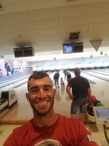 Bowling Alley «White Sands Bowling Center», reviews and photos, 653 Beal Pkwy NW, Fort Walton Beach, FL 32547, USA